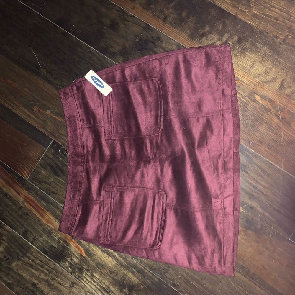 Burgundy Velvet skirt with pockets